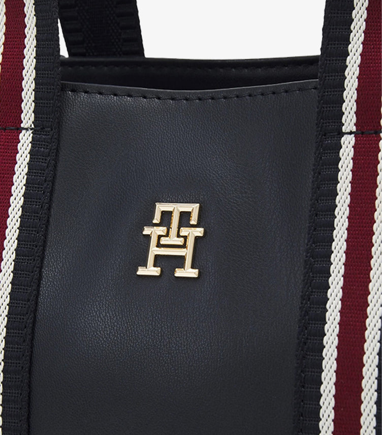 TOMMY HILFIGER WOMEN’S ESSENTIAL STRIPED CROSSBODY TOTE BAG