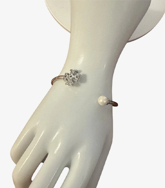TORY BURCH FLOWER CUFF IN SILVER-TONE BRACELET