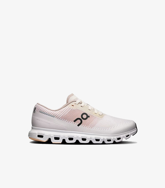 On Running Cloud women's lightweight running shoe side profile with breathable mesh upper and CloudTec cushioning.