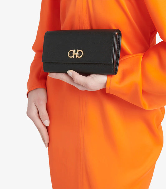 FERRAGAMO GANCINO FLAP LEATHER CLUTCH ON CHAIN