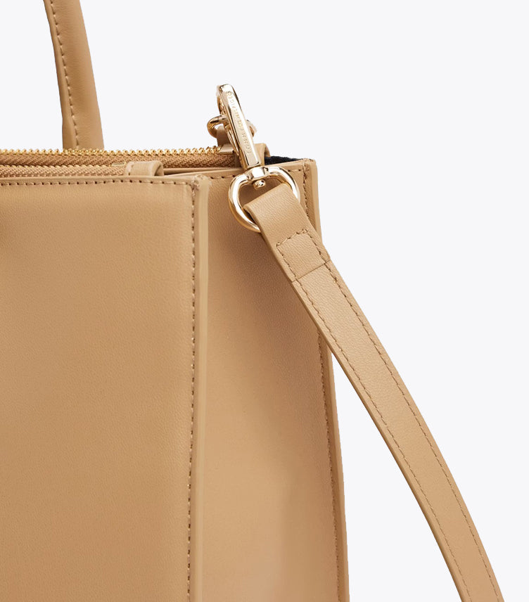 TOMMY HILFIGER TH MONOGRAM PLAQUE TOTE