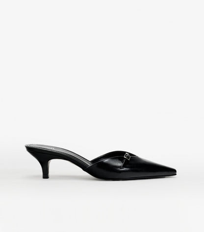 ZARA LEATHER MULES WITH A BUCKLE