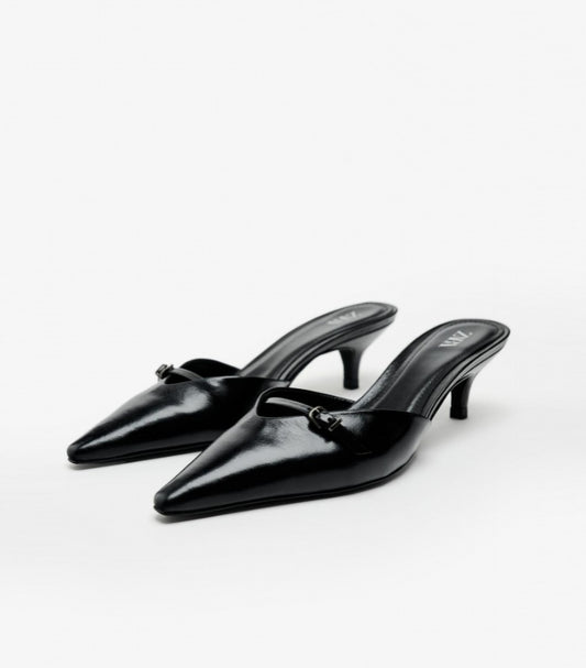 ZARA LEATHER MULES WITH A BUCKLE