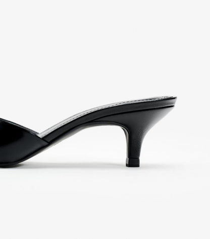 ZARA LEATHER MULES WITH A BUCKLE