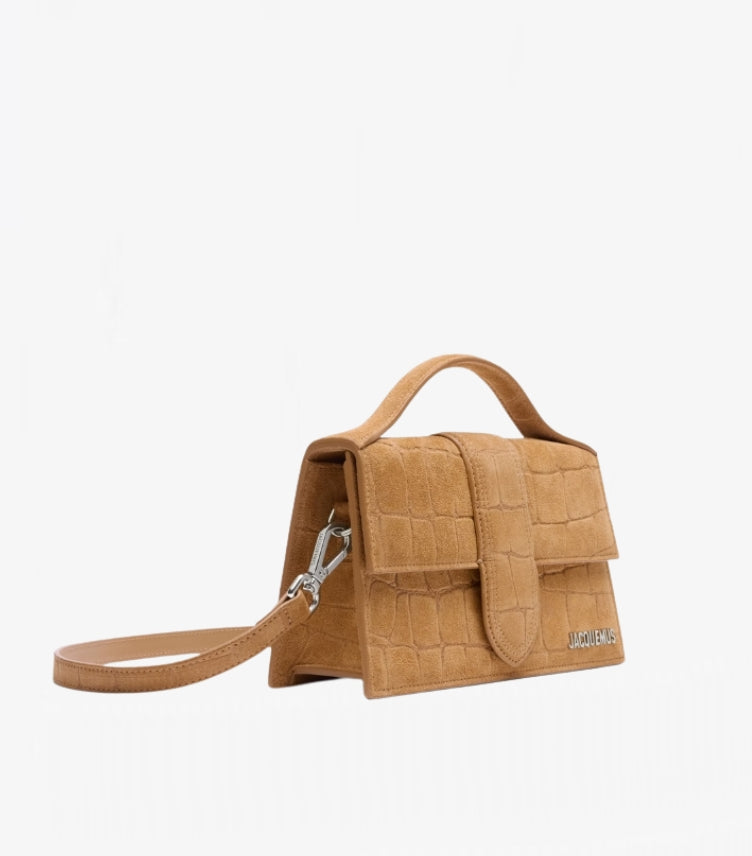 JACQUEMUS THE LONG BAMBINO LONG FLAP MEDIUM BAG