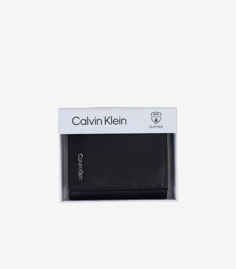 CALVIN KLEIN TRIFOLD LEATHER WALLET