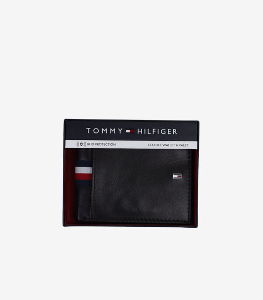 TOMMY HILFIGER LEATHER WALLET