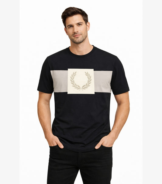 FRED PERRY MEN’S GRAPHIC PANEL T-SHIRT – BLACK WITH LAUREL PRINT