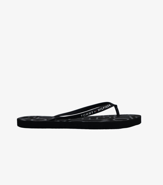 TOMMY HILFIGER BLACK LOGO PRINT FLIP FLOPS