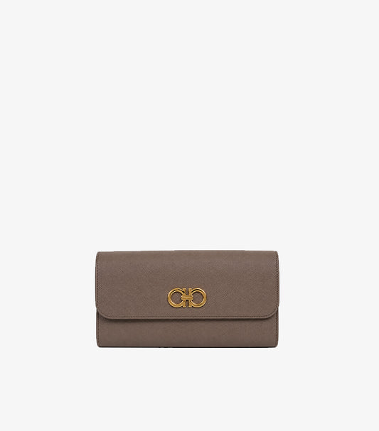 FERRAGAMO WOMEN'S TAUPE LEATHER CLUTCH BAG