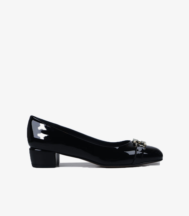 FERRAGAMO PATENT LEATHER BLOCK HEEL PUMPS
