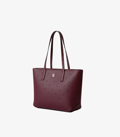 TOMMY HILFIGER WOMEN’S TOTE BAG – BURGUNDY EMBOSSED LOGO DESIGN