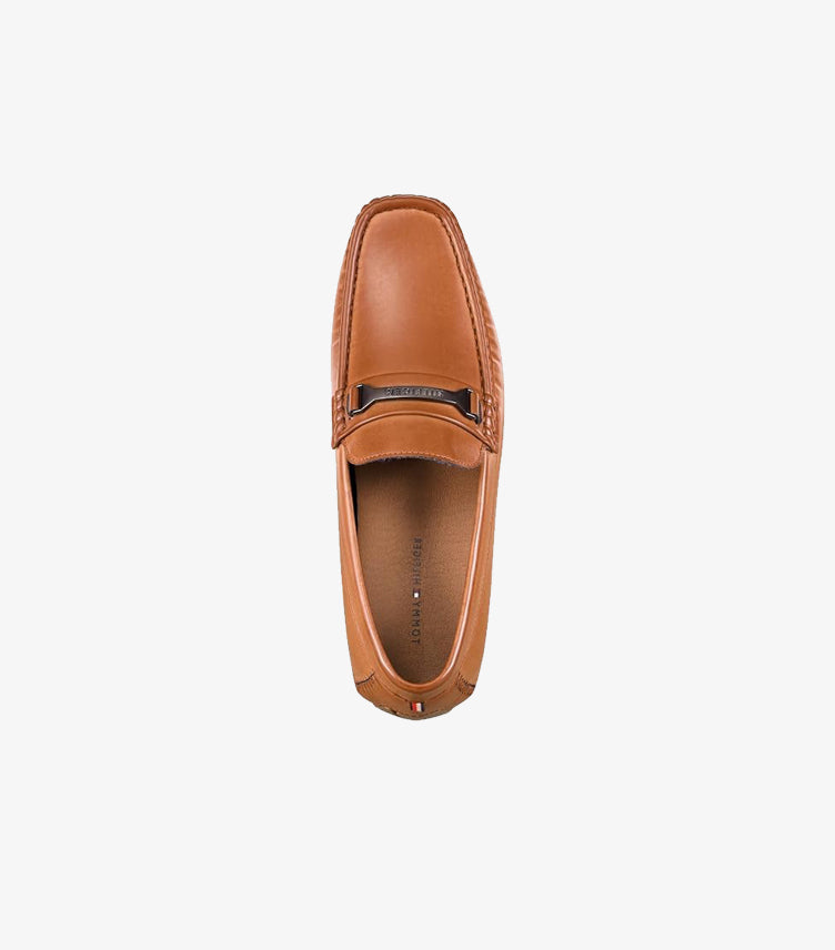 Top view of Tommy Hilfiger men’s leather driving loafer showing the branded bar, square toe and footbed