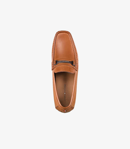 Top view of Tommy Hilfiger men’s leather driving loafer showing the branded bar, square toe and footbed